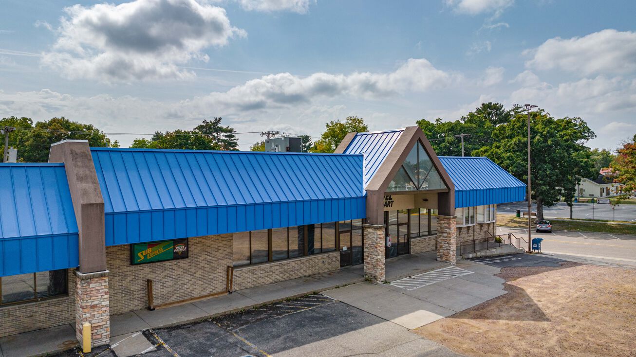 802 Broadway Ave, Wisconsin Dells, WI 53965