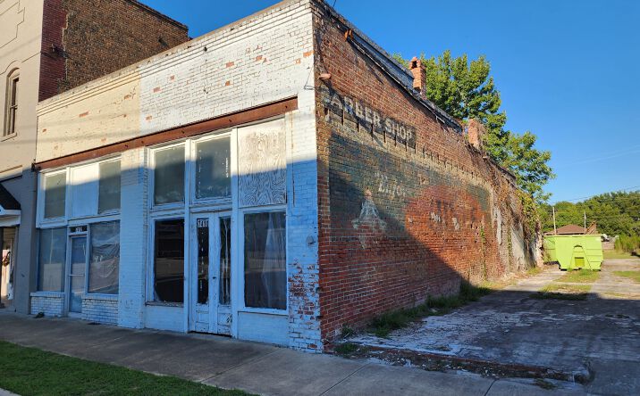 Pictures of Retail property located at 7410 Main St, Bethel, NC 27812 for sales - image #1