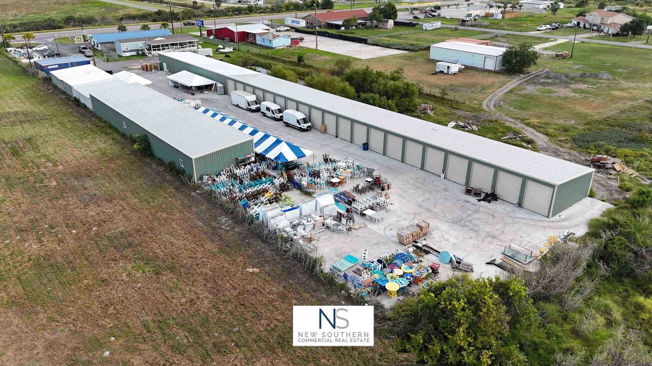 3803 Hwy 35 S, Rockport, TX 78382