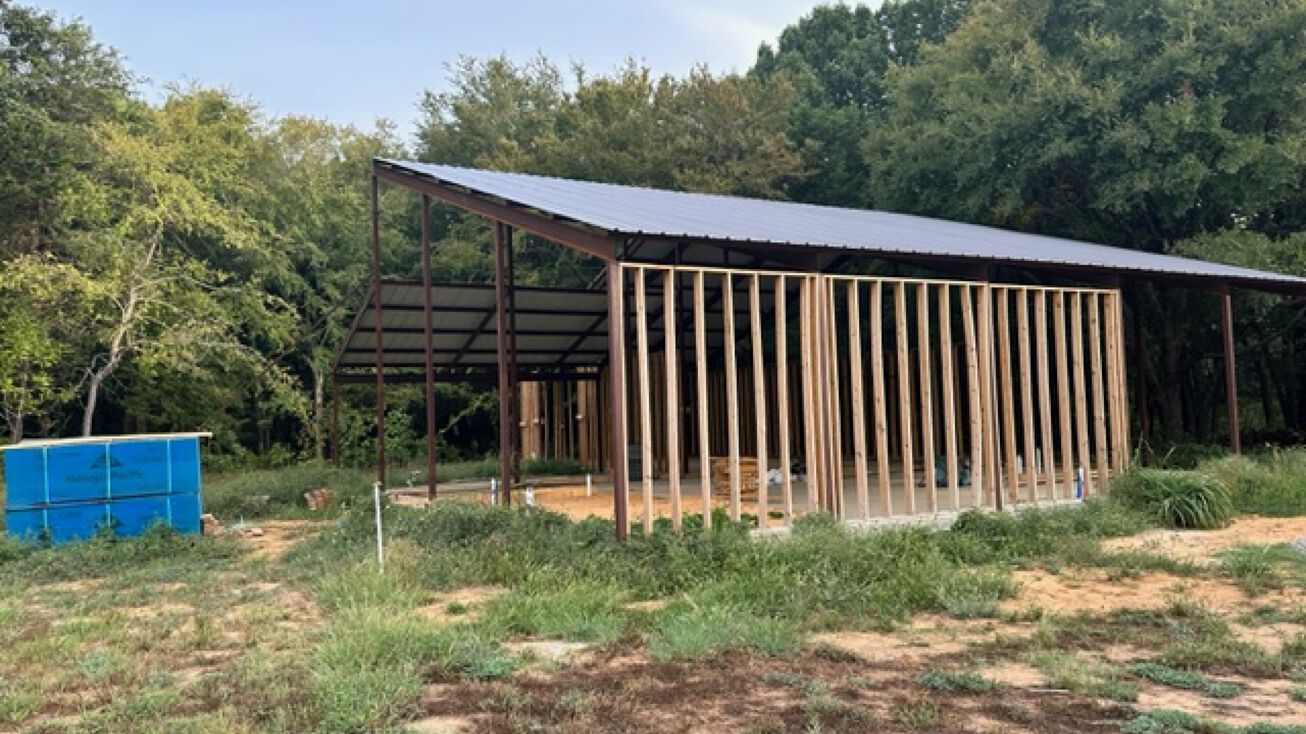 2422 Rd, Colbert, OK 74733