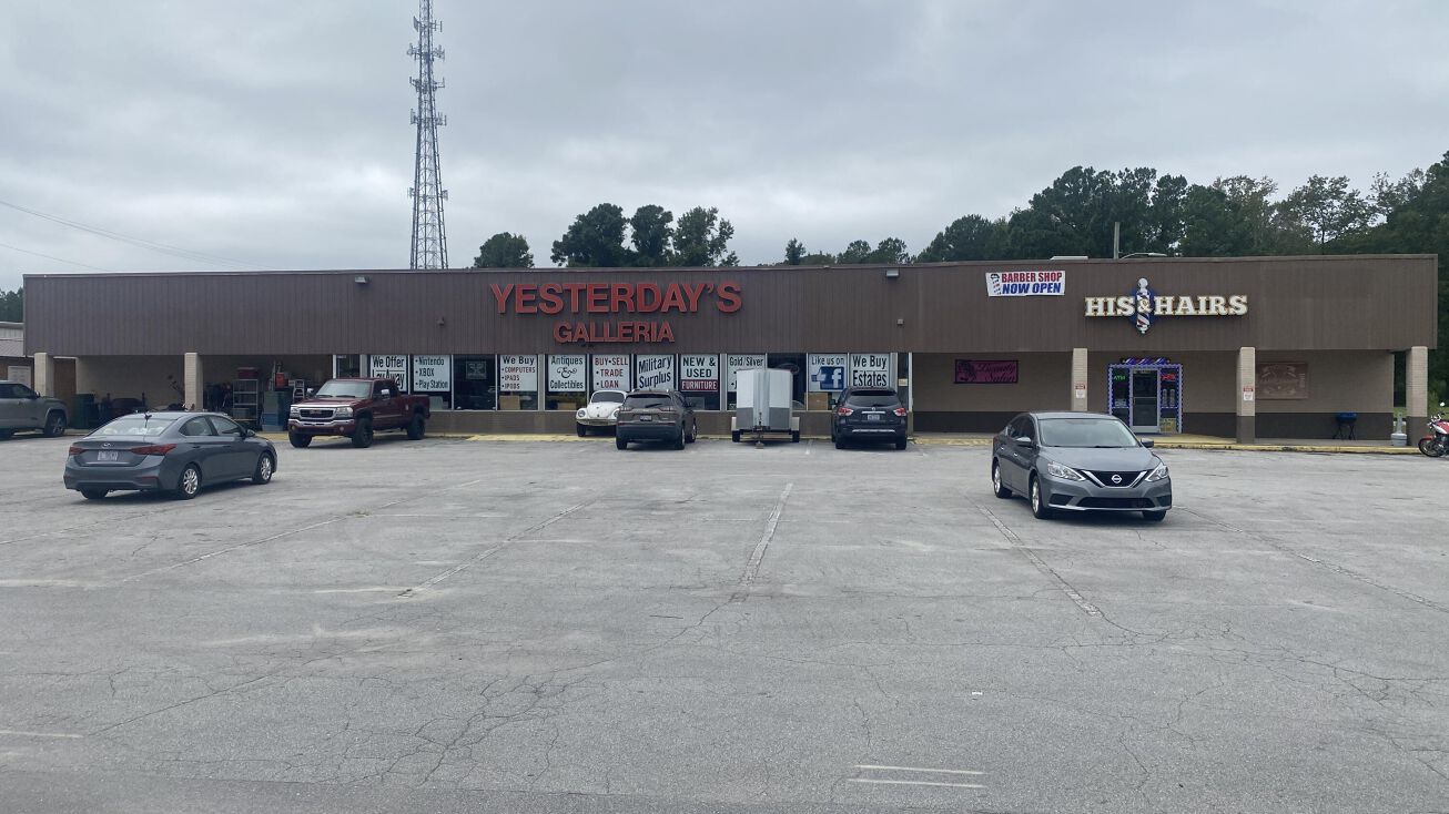 2770 Piney Green Road, Midway Park, NC 28544