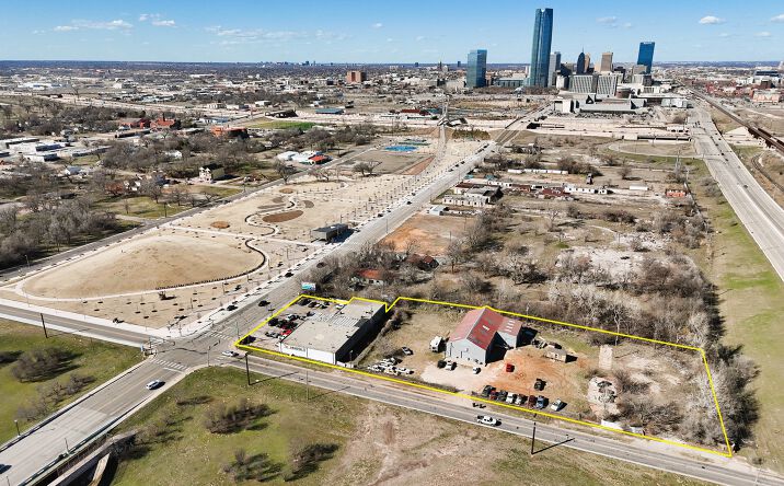 Pictures of Land property located at 1522 S Robinson Ave, Oklahoma City, OK 73109 for sales - image #1