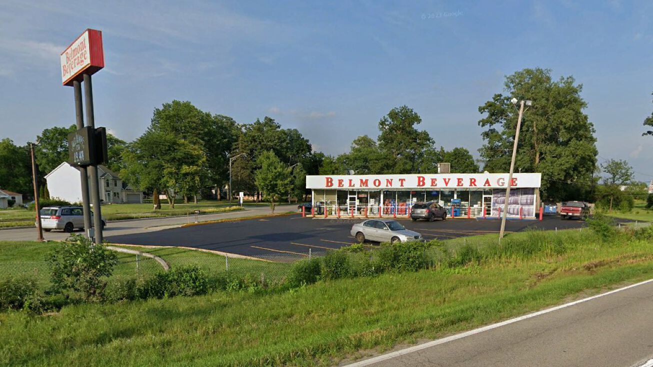 1414 E Tillman Rd, Fort Wayne, IN 46816