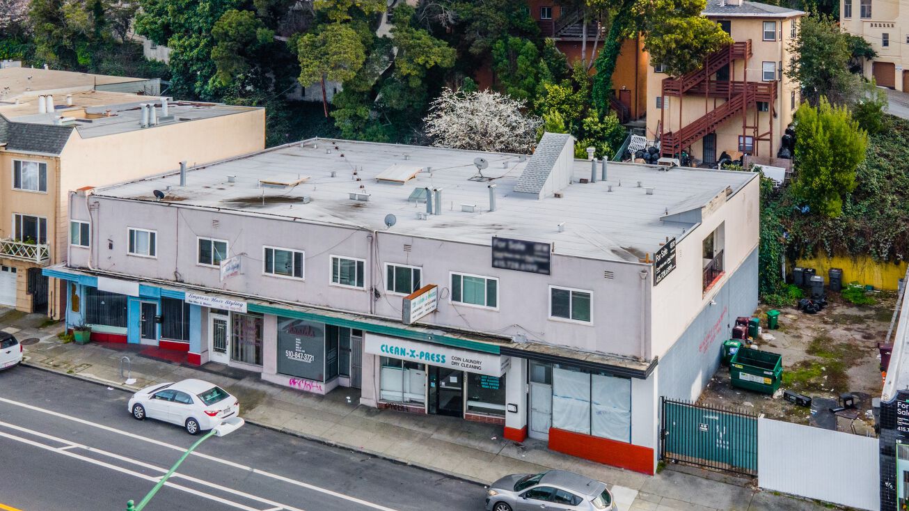 27122726 Park Blvd, Oakland, CA 94606