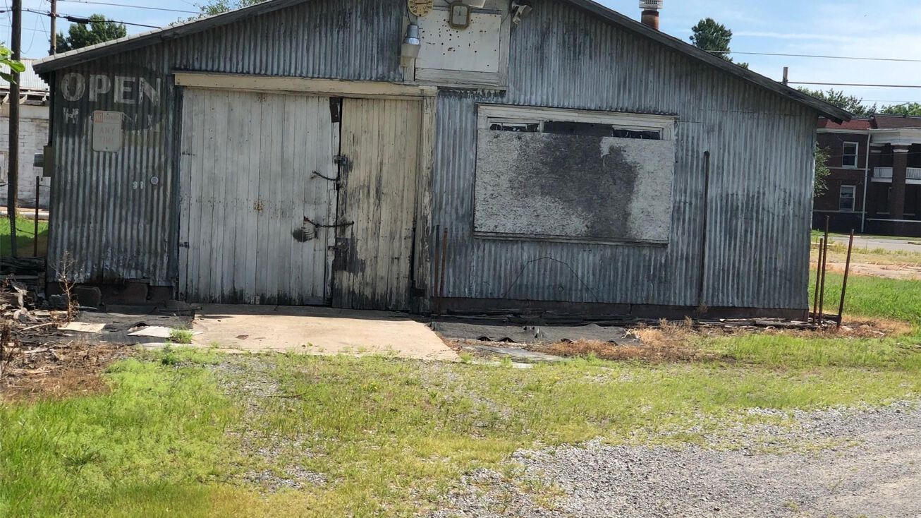 338 E Okmulgee Street, Muskogee, OK 74403