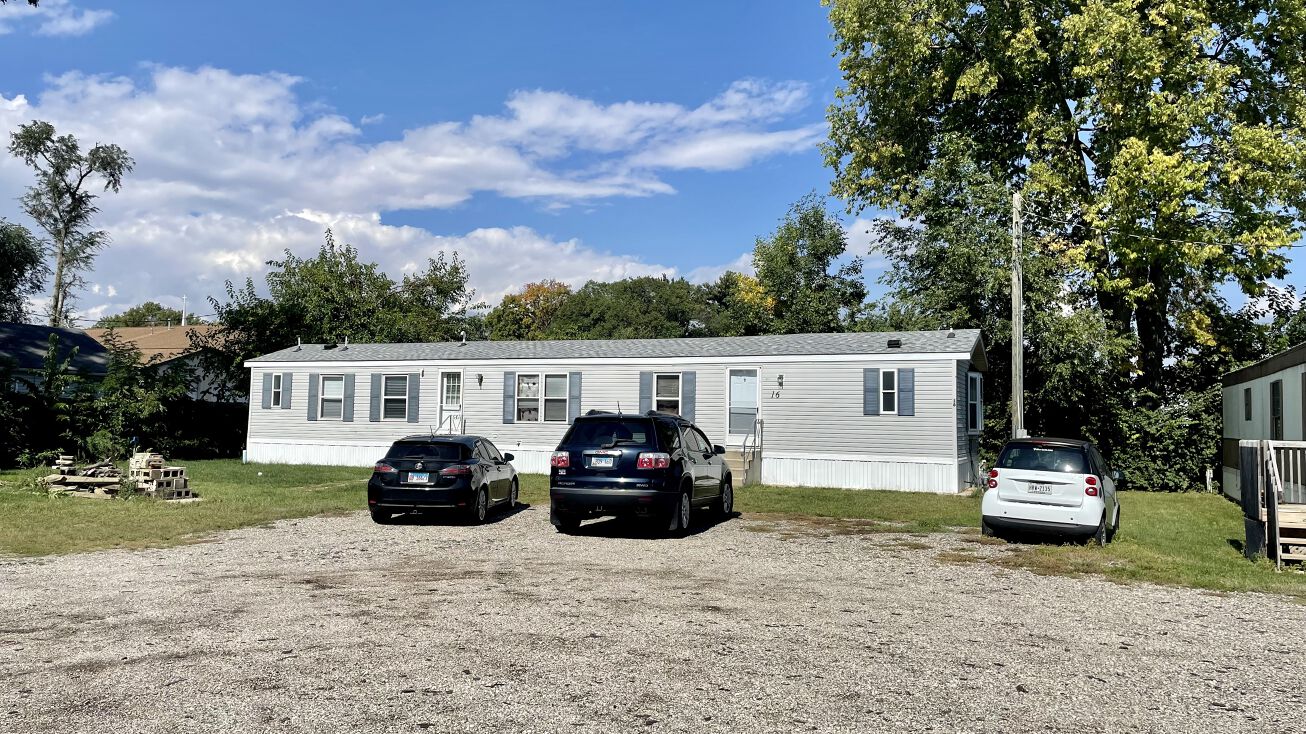 1513 N 4th St, Chillicothe, IL 61523