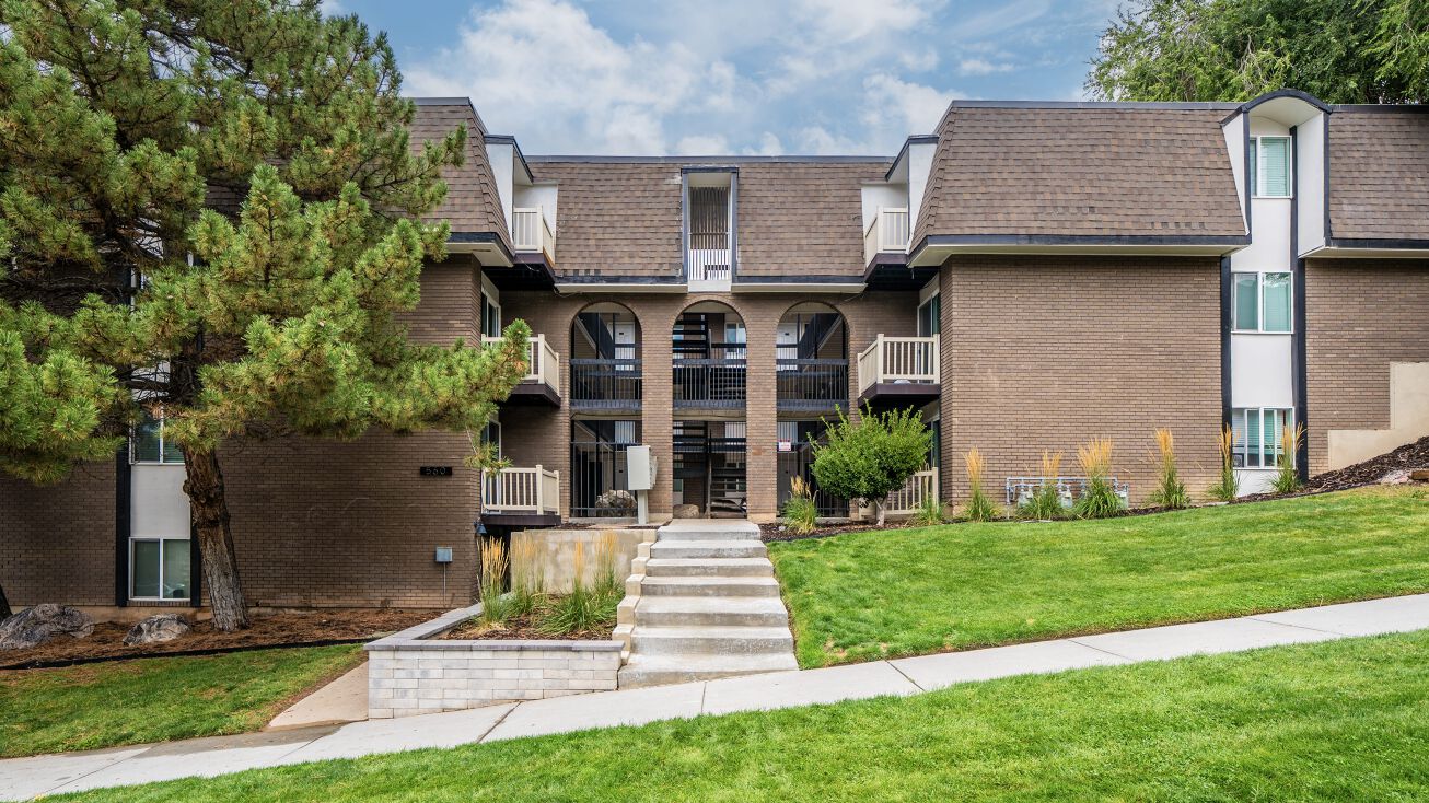 560 27th St, Ogden, UT 84403