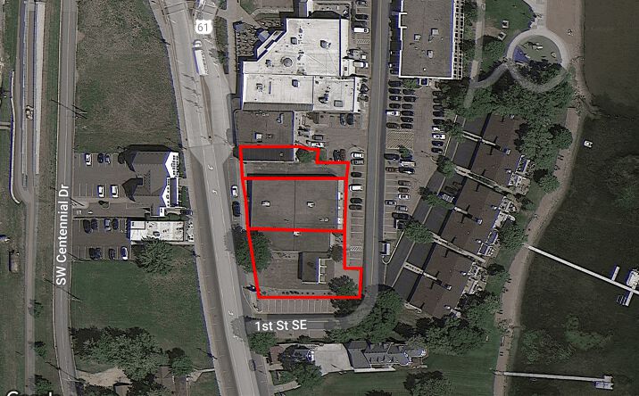 Pictures of Retail property located at 67 Lake St S, Forest Lake, MN 55025, 79 Lake St S, Forest Lake, MN 55025, 91 Lake St S, Forest Lake, MN 55025 for sales - image #1