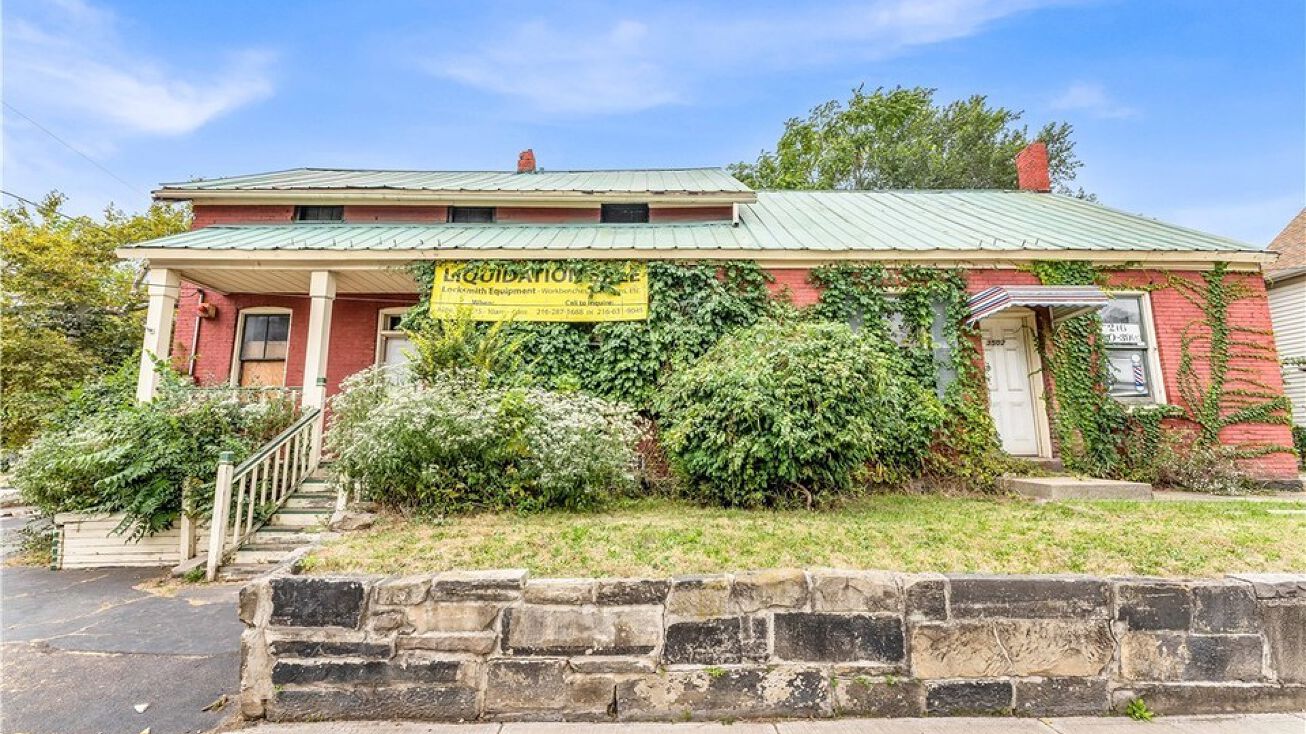 3502 Walton Ave, Cleveland, OH 44113