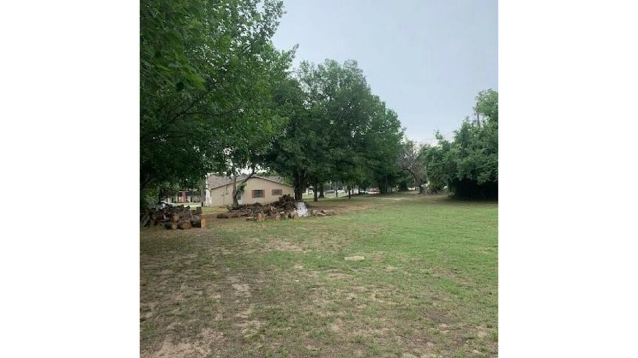 833 Boyd Rd, Azle, TX 76020 | Crexi.com