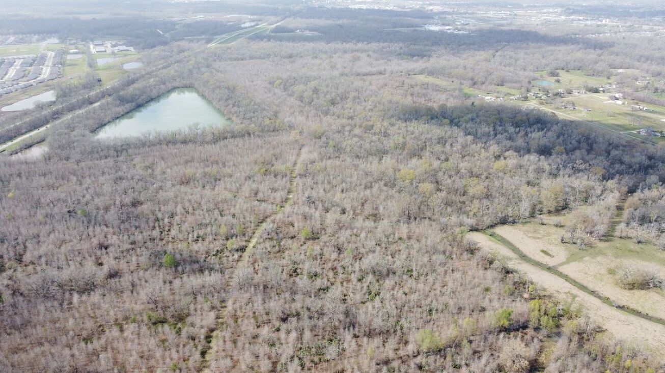 Richard Waguespack Rd, Gonzales, LA 70737