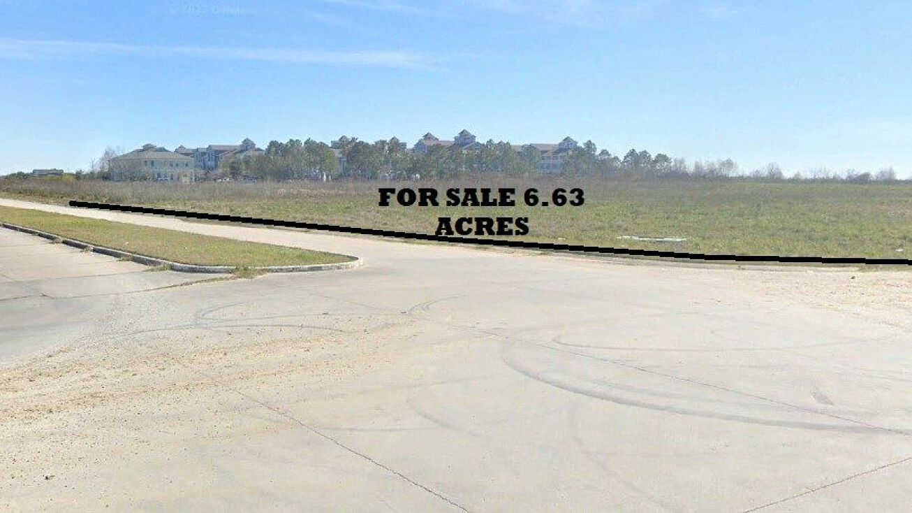 W End Blvd, Slidell, LA 70461