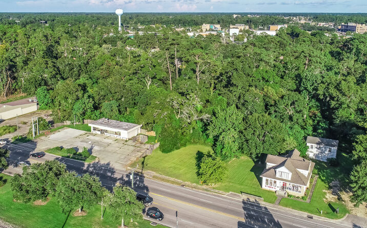 Pictures of Land property located at 1184 Front St, Slidell, LA 70458 for sales - image #1