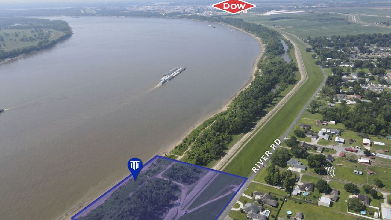 S. River Rd, Addis, LA 70710