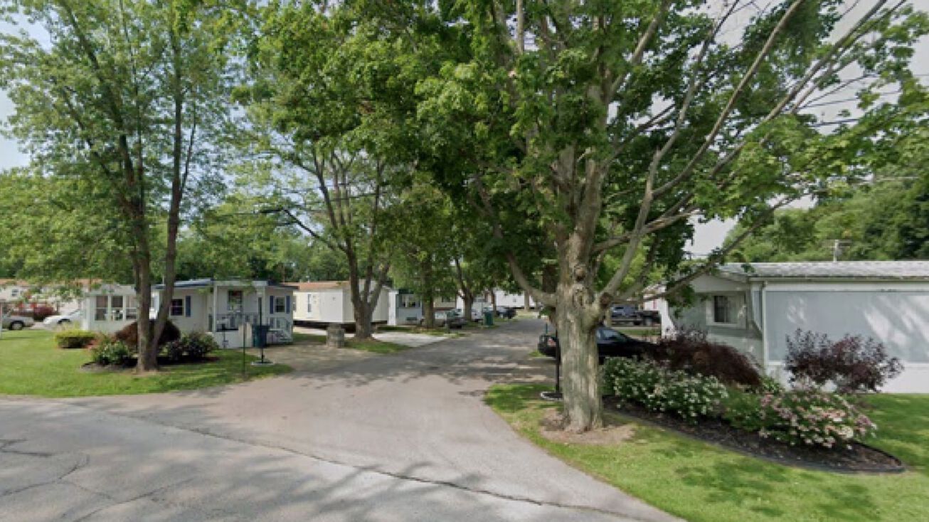 5255 State Rd, Ashtabula, OH 44004