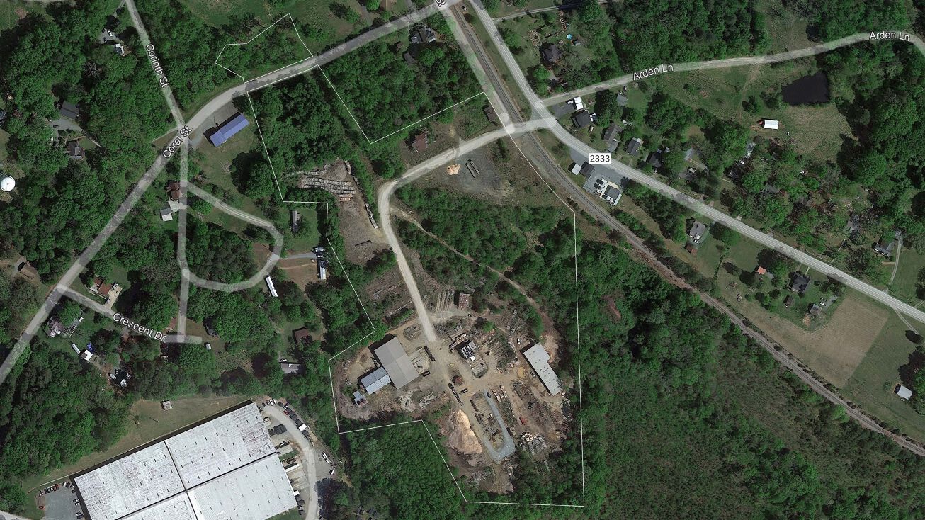 2304 Bellevue St, Goldston, NC 27252