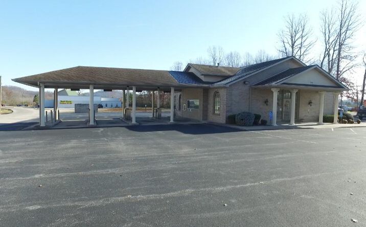 Pictures of Retail property located at 792 South Laurel Road, London, KY 40744 for comps - image #1