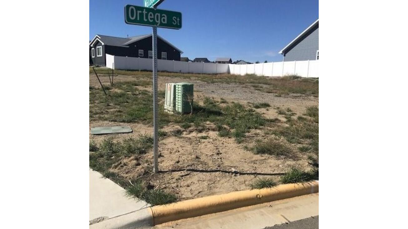 1011 Matador Ave, Billings, MT 59105