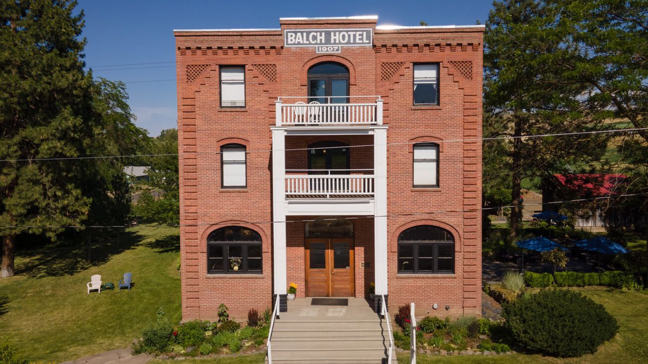 40 SE Heimrich, Dufur, OR 97021