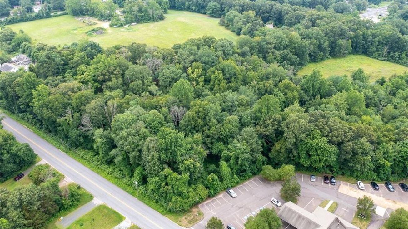 William F Palmer Rd, East Haddam, CT 06423