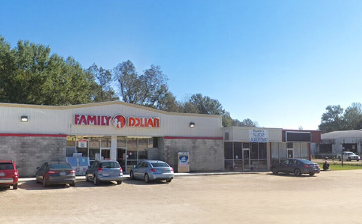 Pictures of Retail property located at 412 S High School Ave, Columbia, MS 39429 for sales - image #1