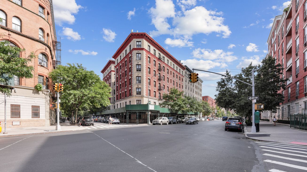 188 St Nicholas Ave, New York, NY 10026