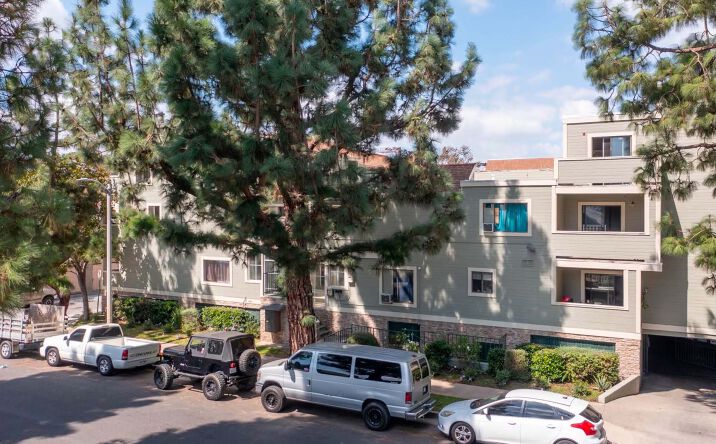 Pictures of Multifamily property located at 311 E Pine St, Santa Ana, CA 92701 for sales - image #1