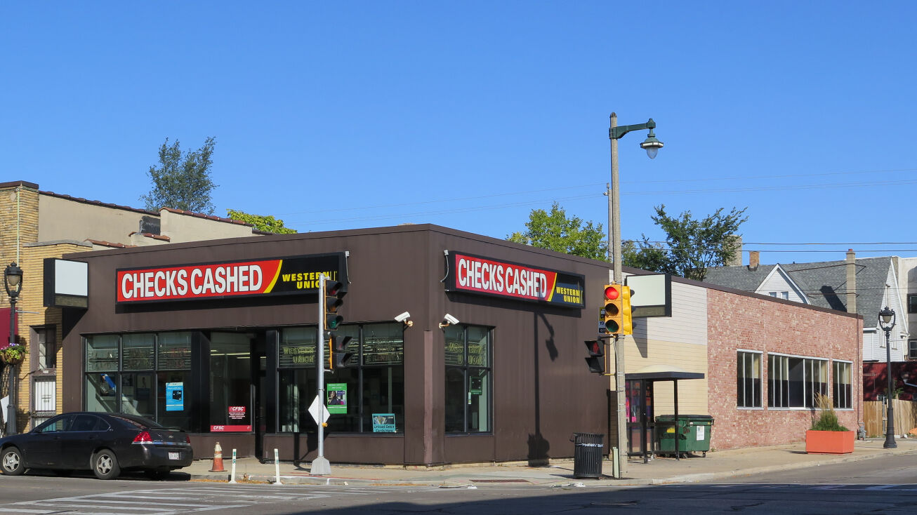 Pictures of Retail property located at 3500 W Villard Ave, Milwaukee, WI 53209 for sales - image #1