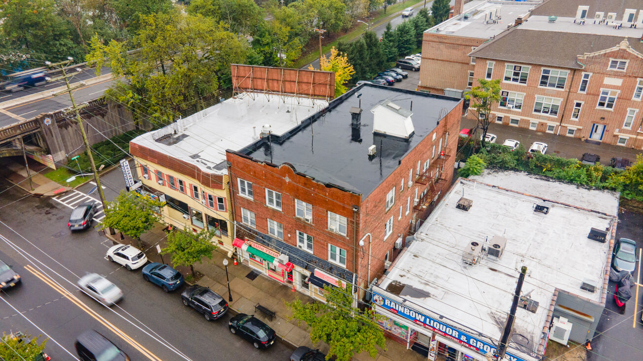 288 Lakeview Ave, Clifton, NJ 07011