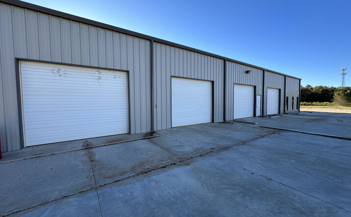 Pictures of Industrial property located at 1811 Lubbock Hwy, Lamesa, TX 79331 for sales - image #1