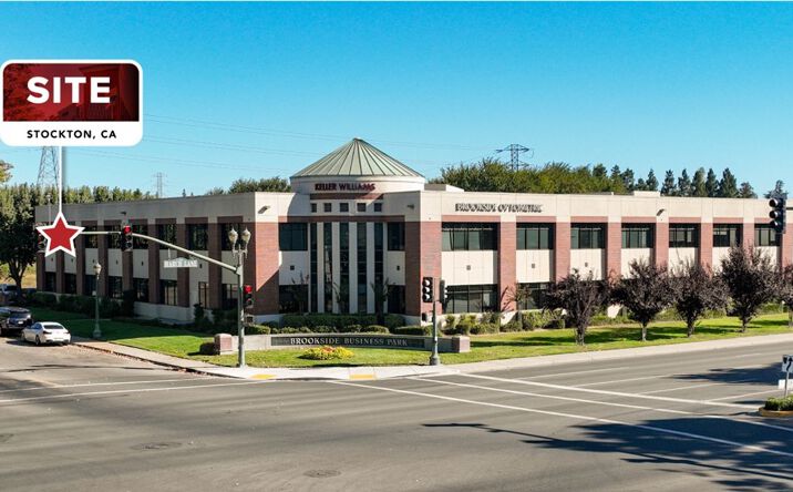Pictures of Office property located at 3133 W March Ln, Stockton, CA 95219 for comps - image #1