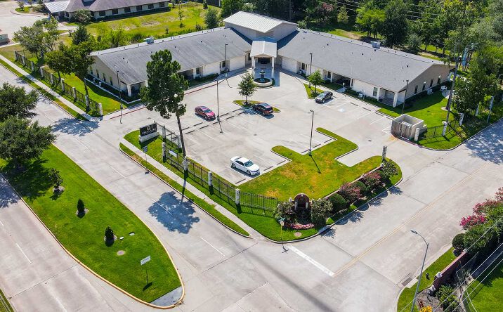 Pictures of Multifamily property located at 6420 Cypresswood Dr, Spring, TX 77379 for sales - image #1