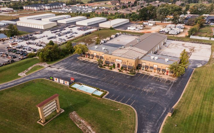 Pictures of Retail, Industrial property located at 6001 N 21st St, Ozark, MO 65721 for sales - image #1