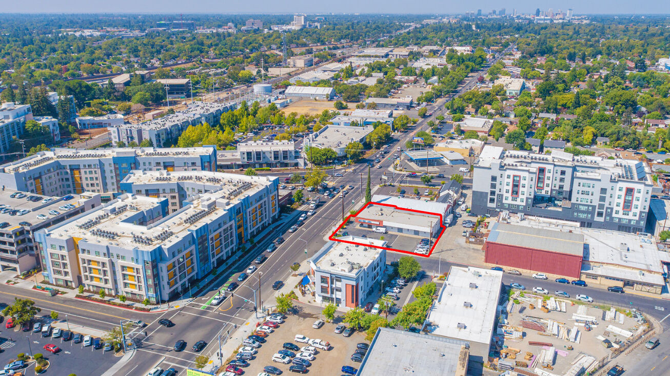 6531 Folsom Blvd, Sacramento, CA 95819