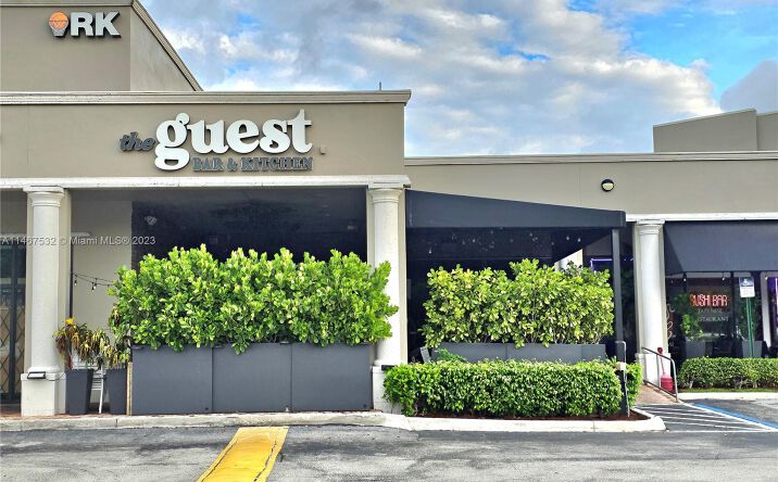Pictures of Business for Sale, Retail property located at 2995 NE 163rd St, North Miami Beach, FL 33160 for sales - image #1