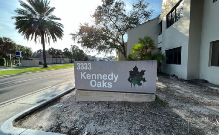 Pictures of Office property located at 3333 W Kennedy Blvd, Tampa, FL 33609 for sales - image #1