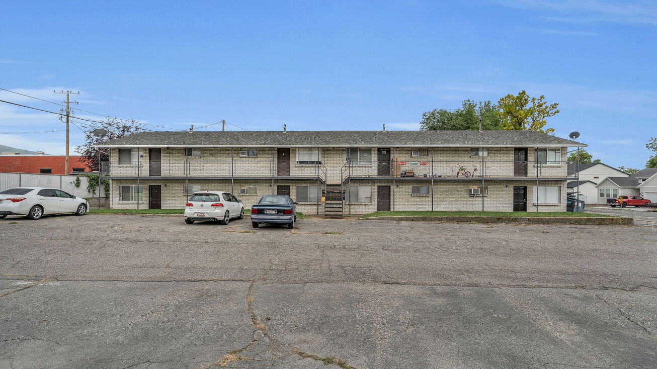 158 N 100 W, Kaysville, UT 84037