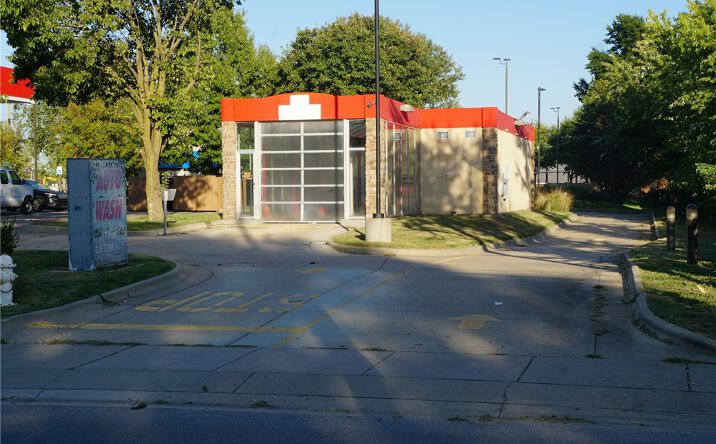 Pictures of Industrial property located at 1006 N Marvin Avenue, Fayetteville, AR 72704 for sales - image #1