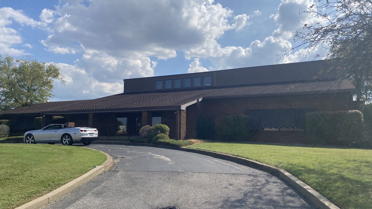 1300 Southtown Blvd, Owensboro, KY 42301