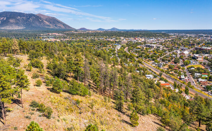 Pictures of Land property located at 1300 W Lower Coconino Ave, Flagstaff, AZ 86001 for sales - image #1