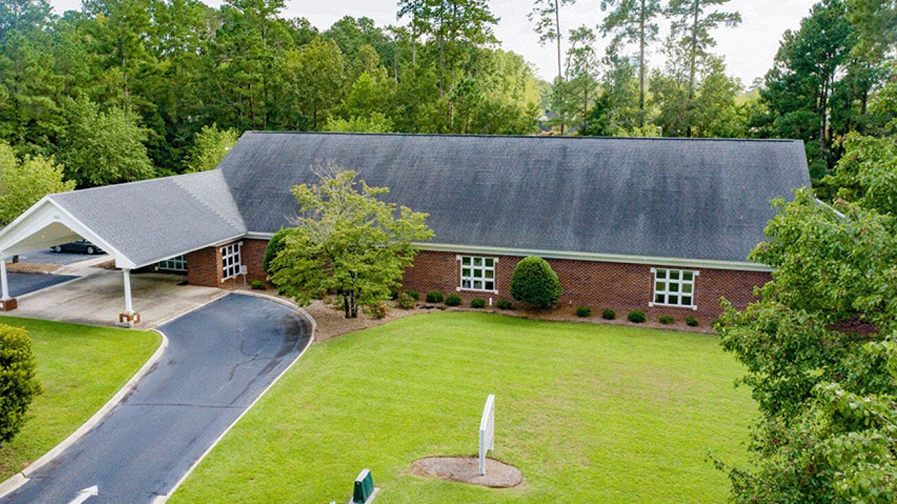800 Oakridge Blvd, Lumberton, NC 28358