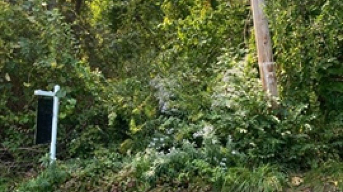 210 Brook St, Dracut, MA 01826