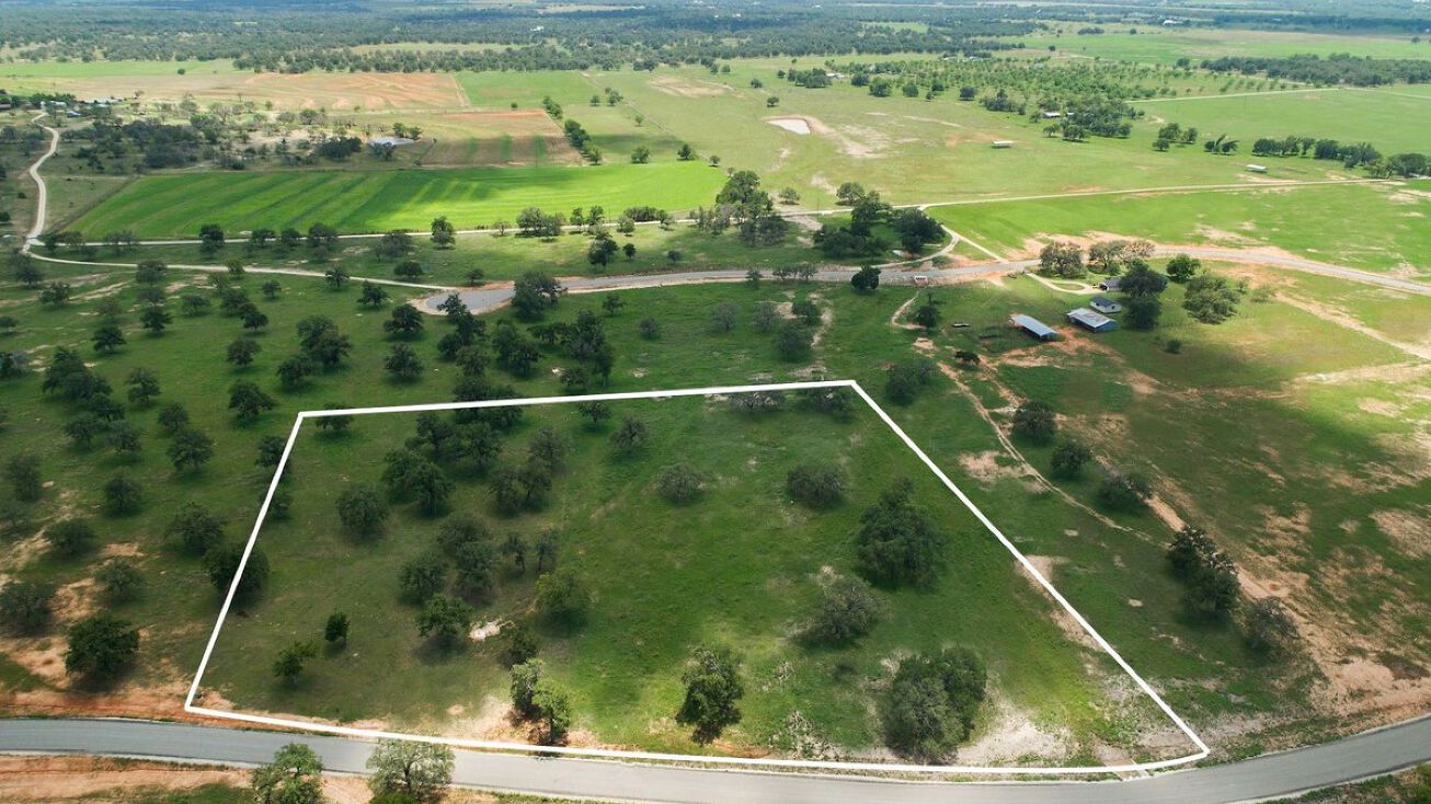 Lot 15 Silas Trl, Fredericksburg, TX 78624 | Crexi.com