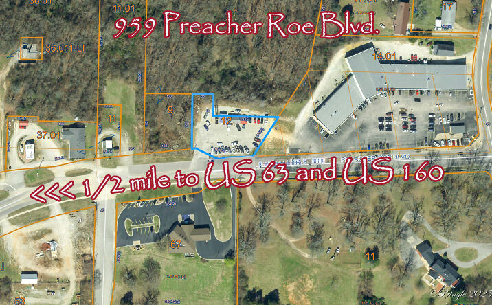 Pictures of Retail property located at 959 Preacher Roe Blvd, West Plains, MO 65775 for sales - image #1