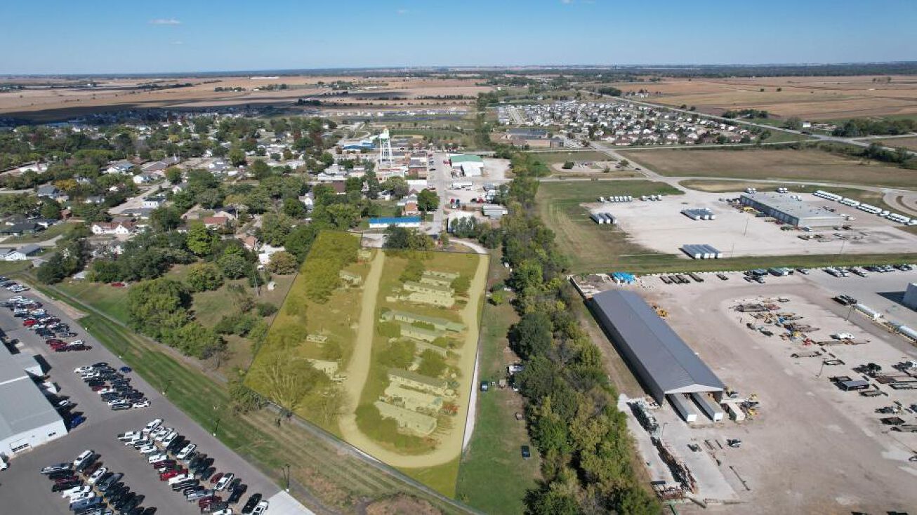 2205 Court St, Granger, IA 50109