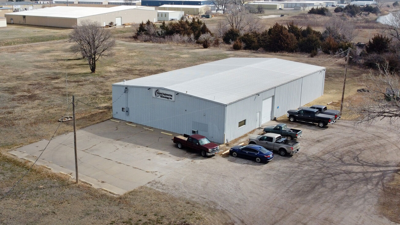 1200 N Halstead St, Hutchinson, KS 67501