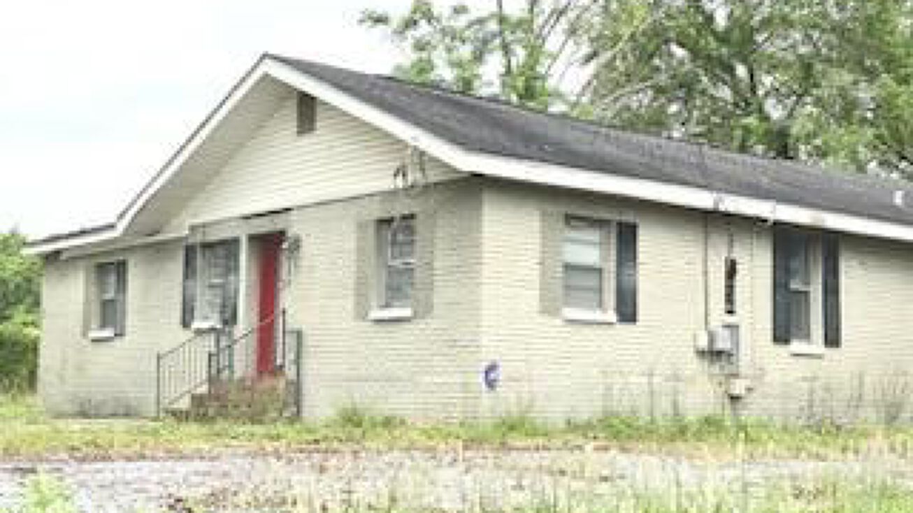 1730 Creighton Rd, Pensacola, FL 32504