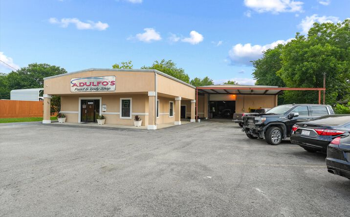 Pictures of Retail, Industrial, Special Purpose, Business for Sale property located at 1415 Massey Tompkins Rd, Baytown, TX 77521 for sales - image #1
