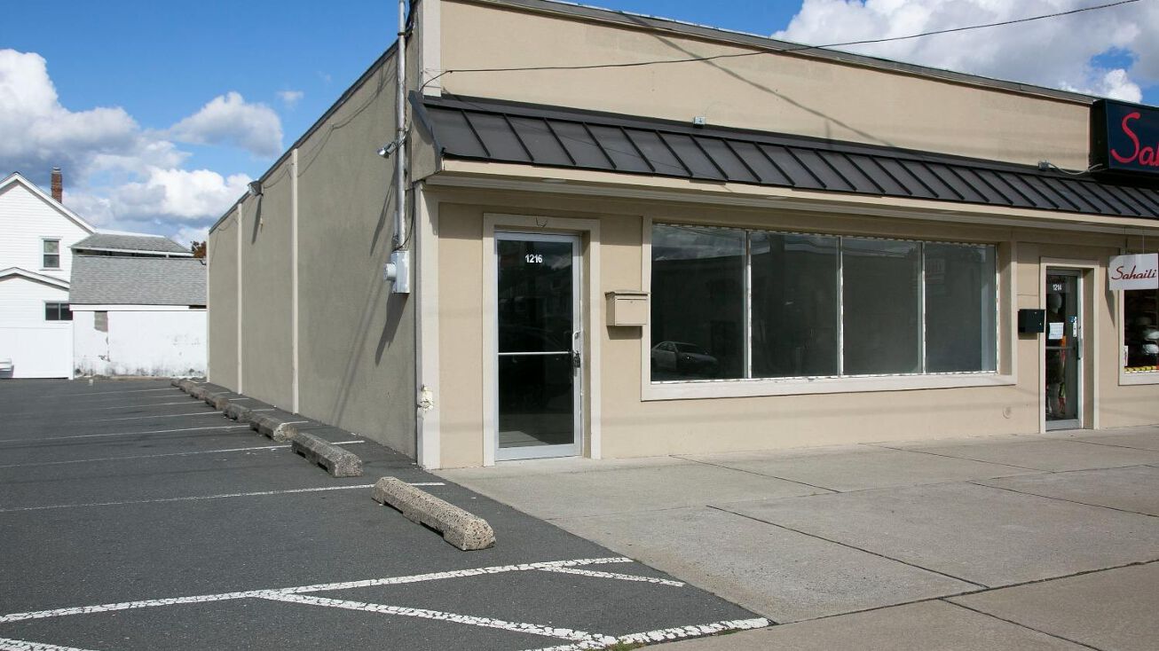 94 Green Street, Iselin, NJ 08830