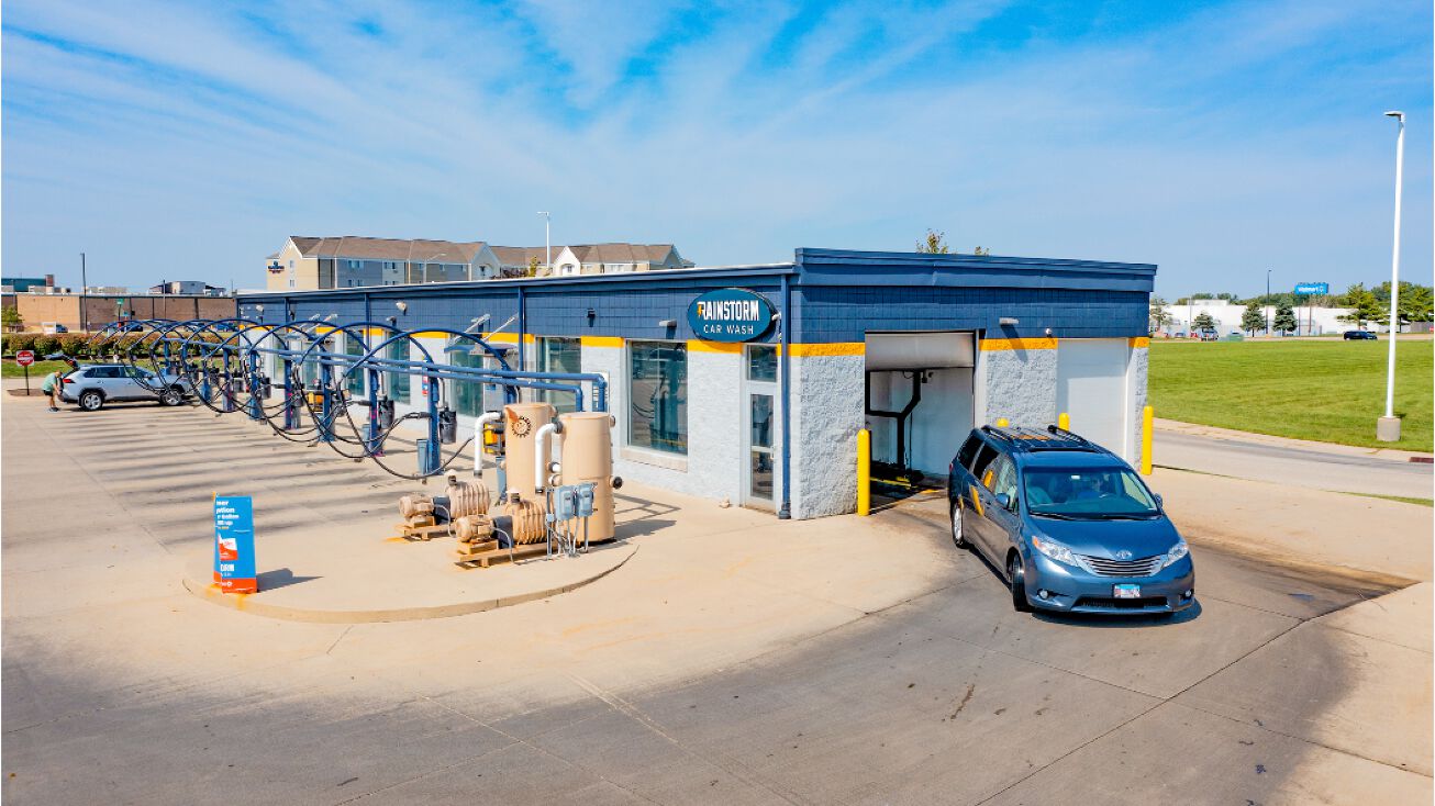 321 Cranmer Dr, Springfield, IL 62704